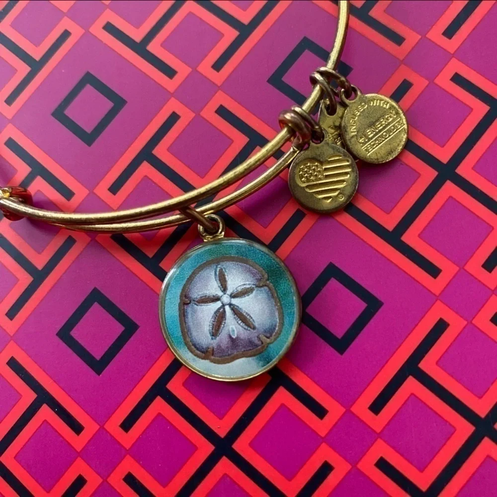 Alex and Ani | Sand Dollar Charm Bracelet